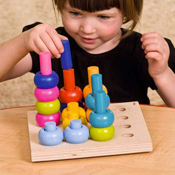 Wooden Pegging & Arranging Game 